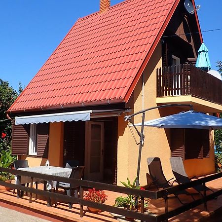 Tutijo Haziko Villa Balatonfenyves Eksteriør bilde